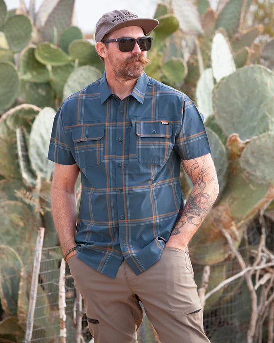 OFF THE GRID JACK KNIFE SS SHIRT - DK GRAY BLUE