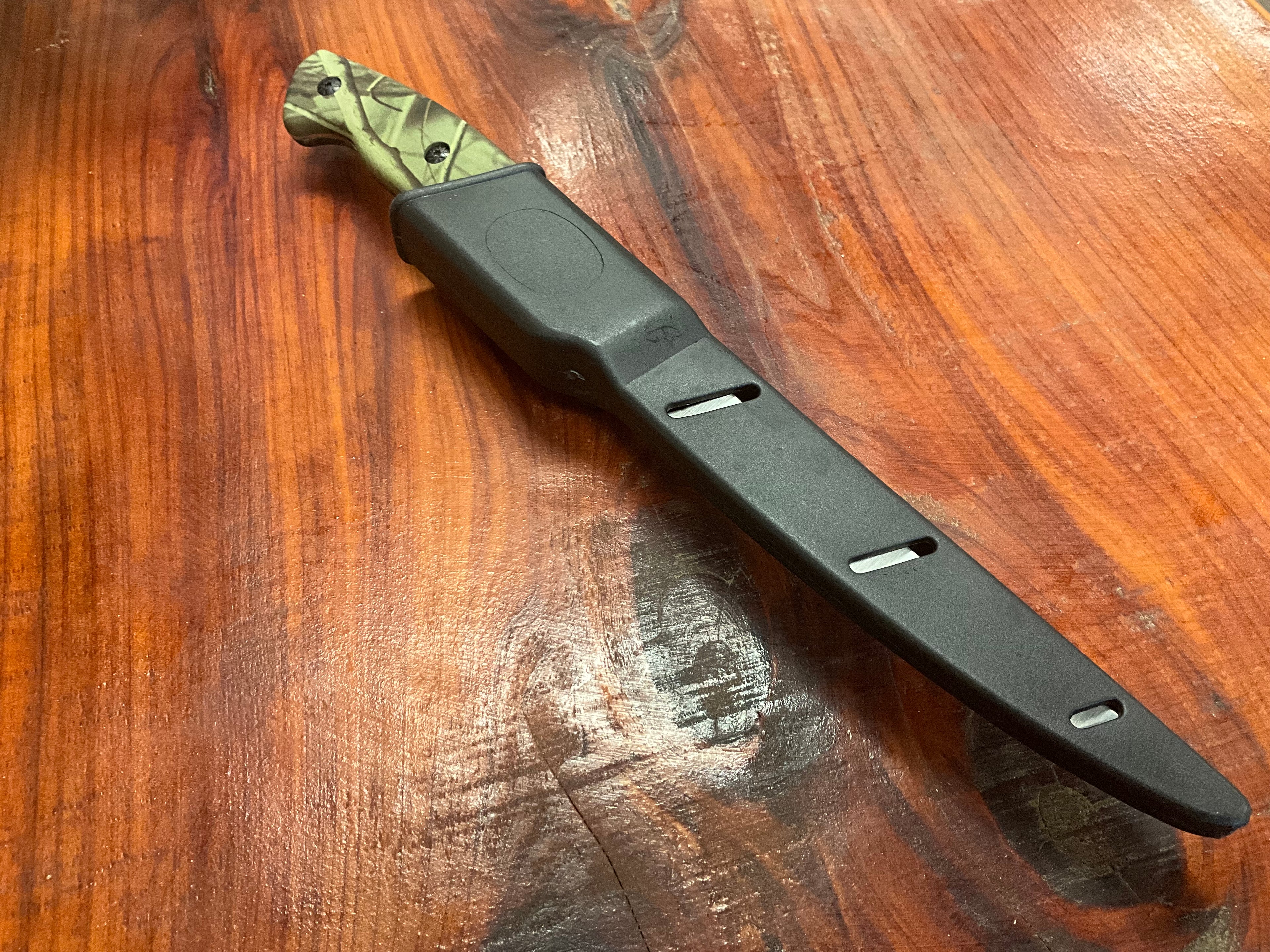 THE RILL SIMPLE TOOLS WATERMAN CAMO FILET KNIFE 009